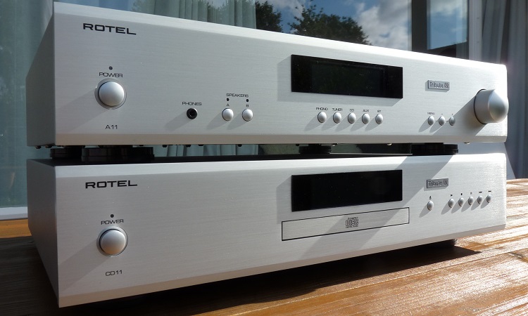 review-rotel-a11-and-cd11-tribute:-solid-construction,-modest-shape,-neutral,-detailed-sound