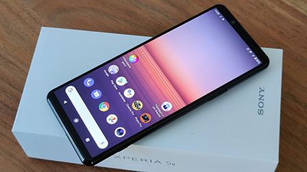 sony-xperia-5-ii,-here-is-the-best-sony-smartphone-of-2020.-the-review