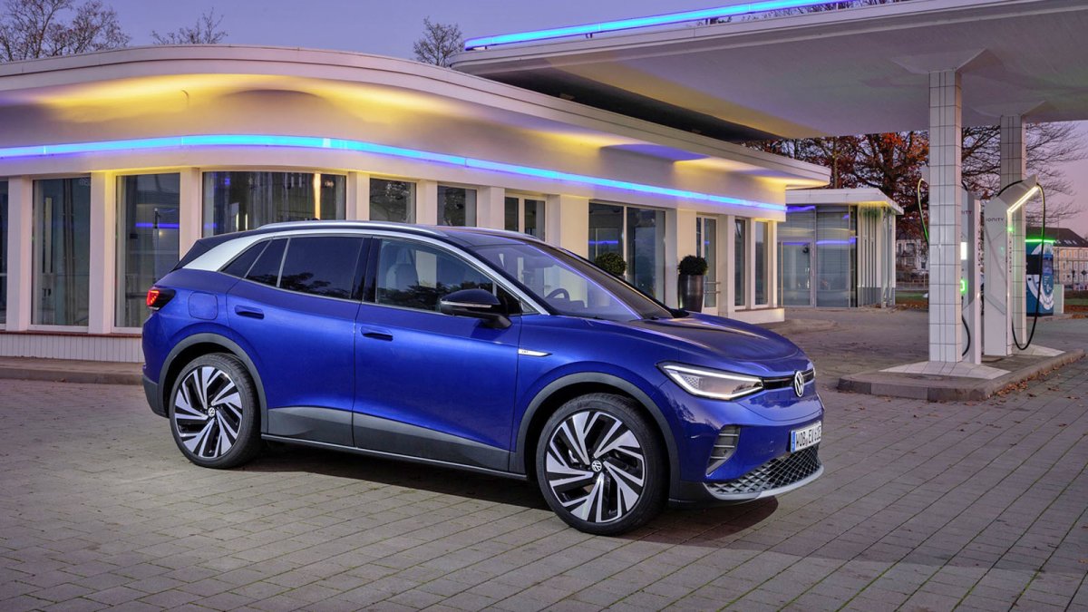 Volkswagen's electric SUV VW ID.4 on the first exit: Objectively ...