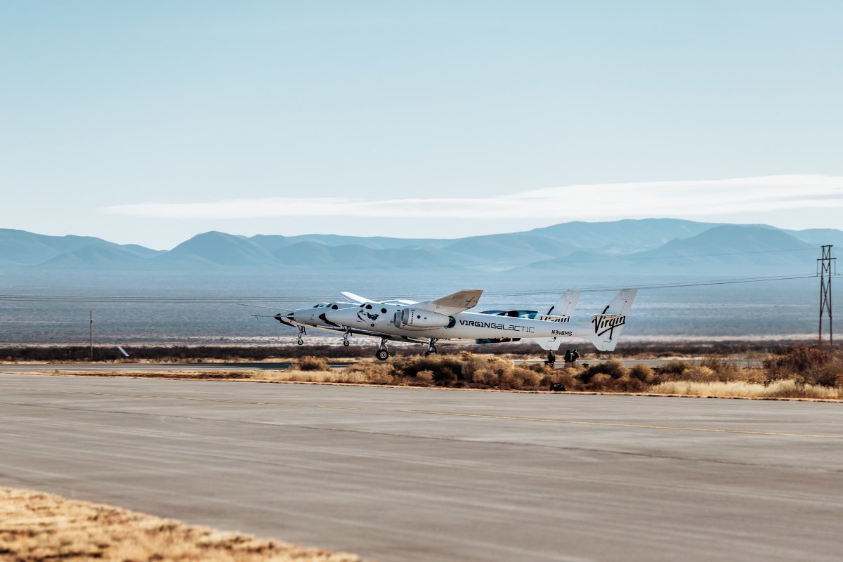 virgin-galactic:-test-flight-into-space-aborted-shortly-after-release