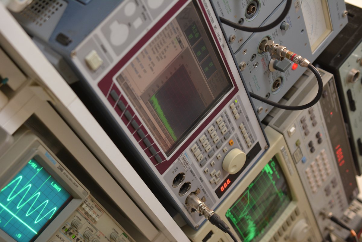 heise-+-|-meters-for-makers:-oscilloscopes-and-more-for-home-use