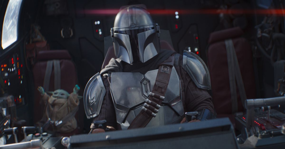 the-mandalorian-collides-with-the-broader-star-wars-universe-in-its-season-2-finale