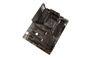 asus-rog-strix-b550-xe-gaming-wifi-in-the-short-test:-hardly-better-than-its-predecessor
