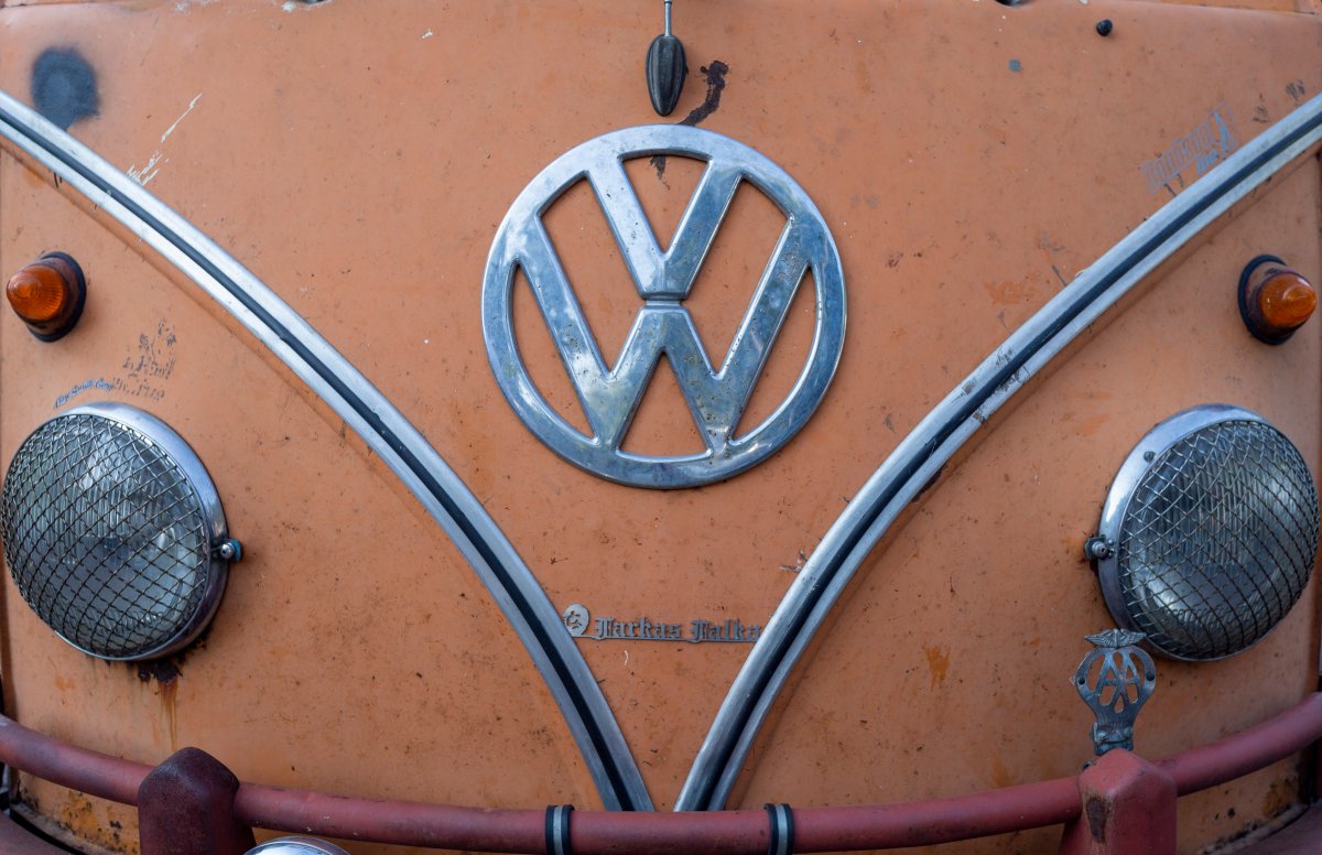 stephan-weil:-vw-can-turn-things-around,-suppliers-in-danger