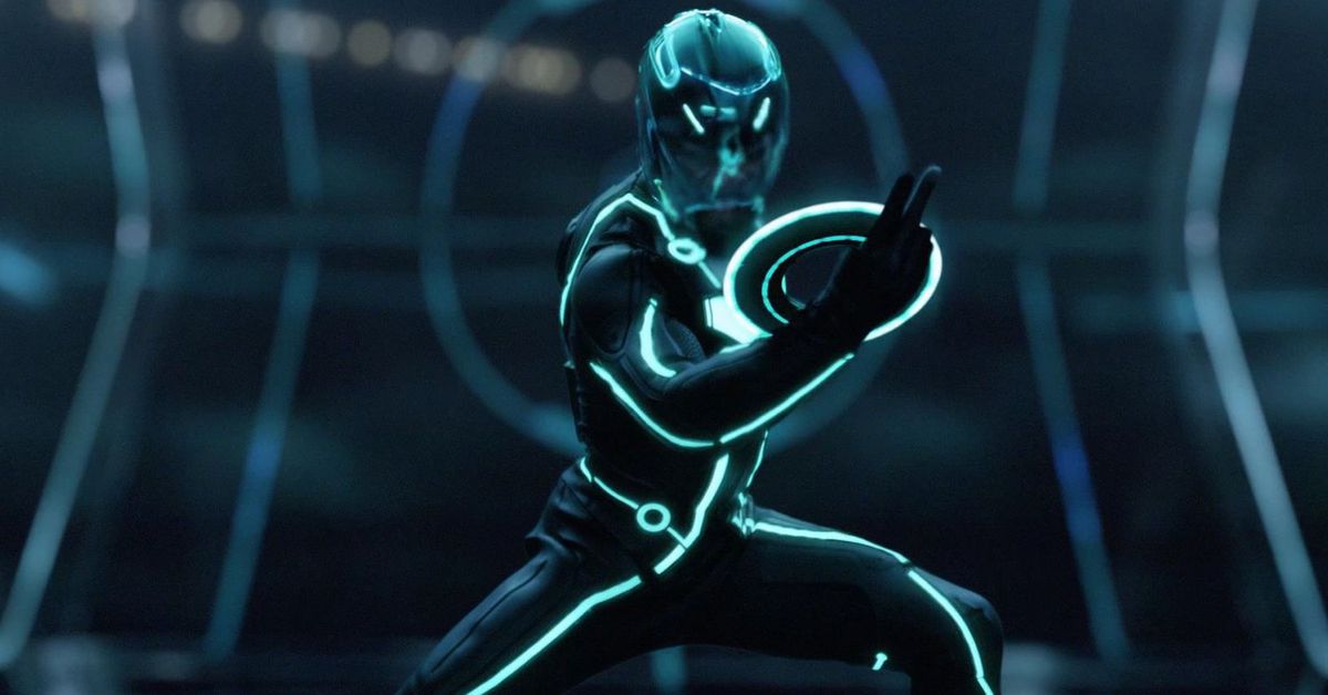 daft-punk-releases-‘complete-edition’-of-their-stunning-tron:-legacy-score