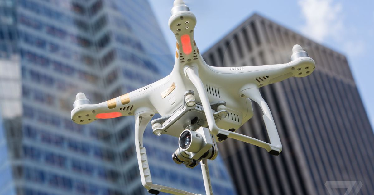 in-2023,-you-won’t-be-able-to-fly-most-drones-in-the-us-without-broadcasting-your-location