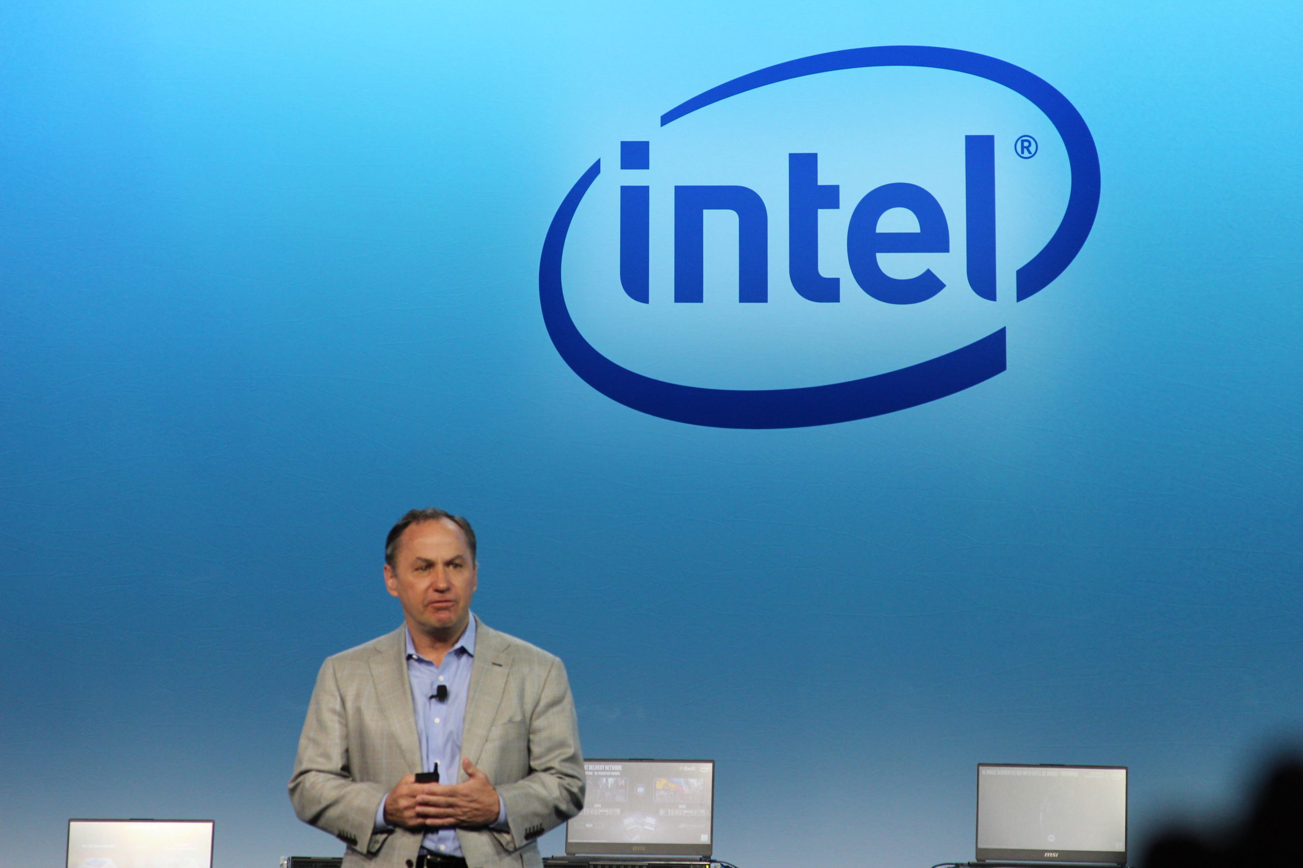 activist-hedge-fund-calls-for-intel-to-spin-off-fabs