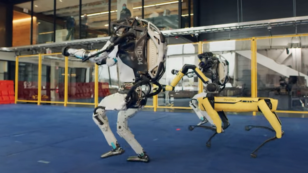 new-year's-greetings-from-boston-dynamics-with-robots.-impressive-how-they-can-move