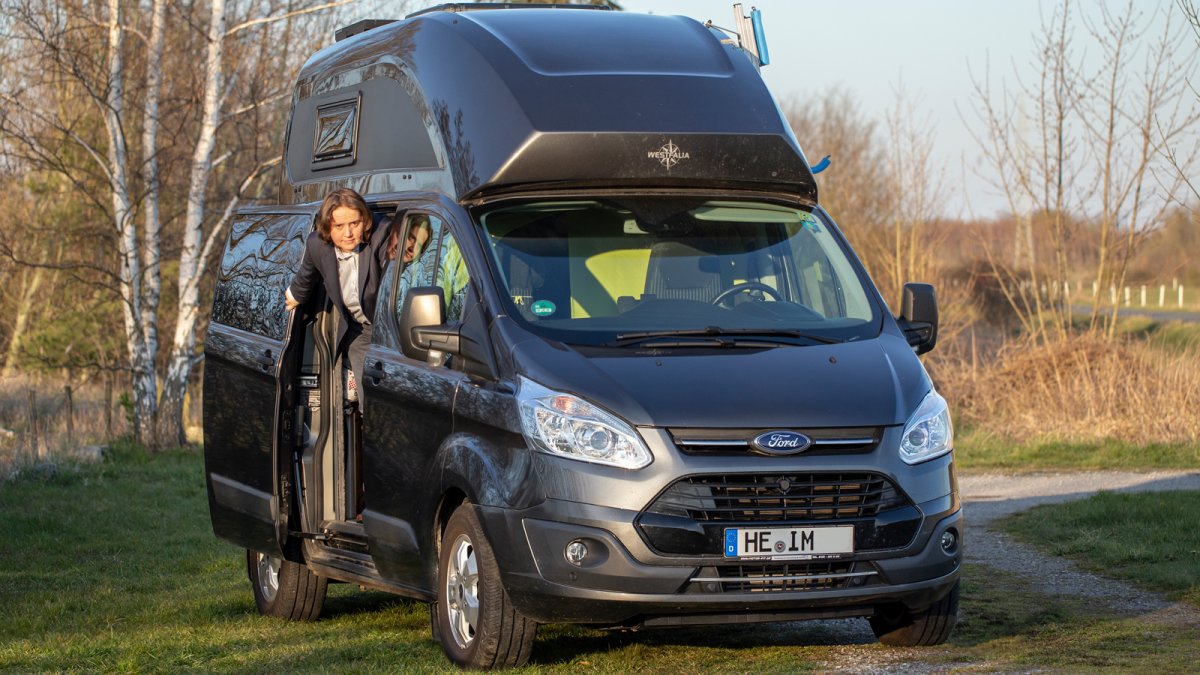 heise-+-|-experience-report:-converting-the-camper-into-a-mobile-office