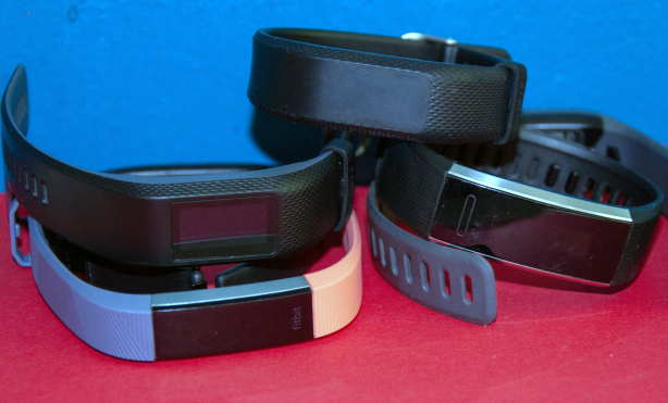 techstage-|-heart-rate,-sleep,-training:-eight-fitness-trackers-in-comparison