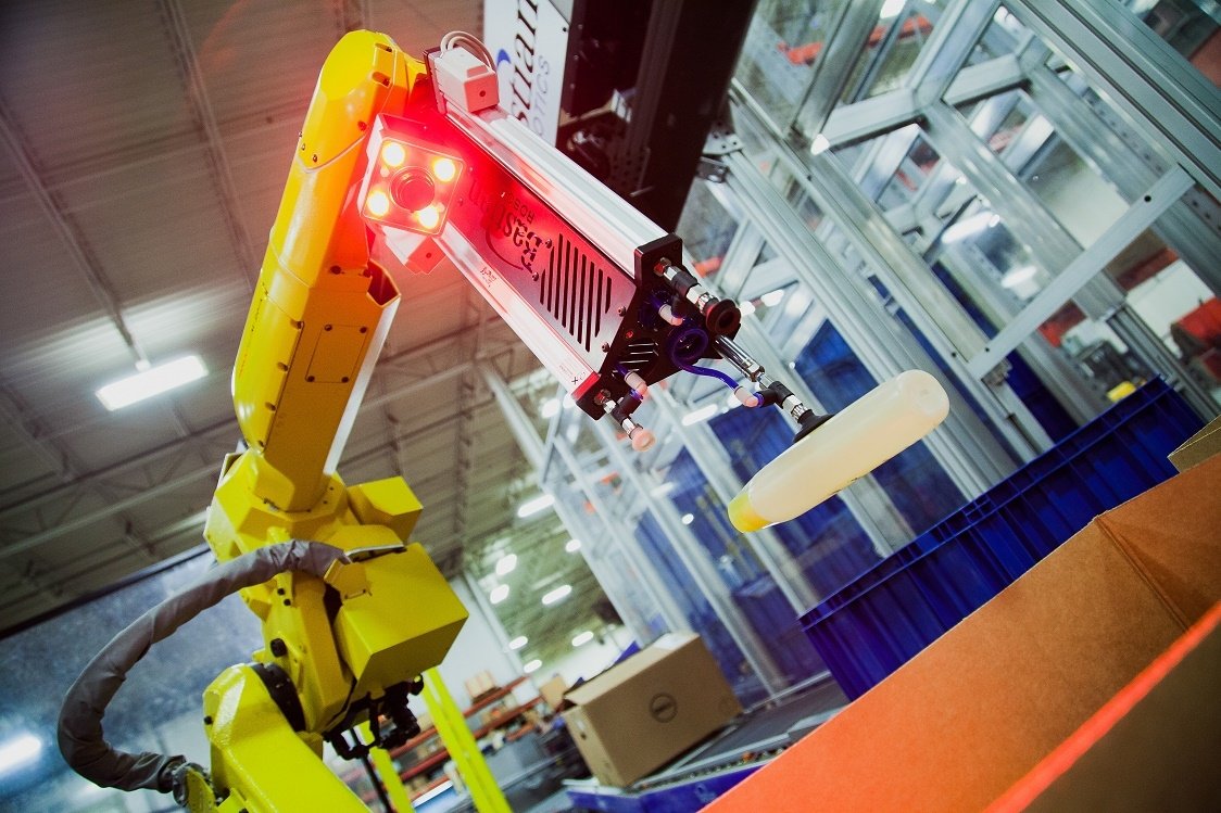 japan:-labor-shortage-is-driving-the-robotics-revolution