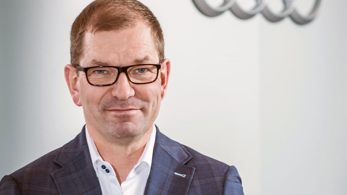 audi-boss-duesmann-expects-speed-limit,-“but-is-not-looking-forward-to-it”