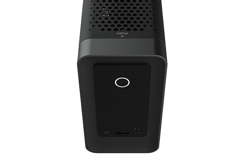 ces-2021:-the-zotac-magnus-one-manages-to-integrate-nvidia-geforce-rtx-30-series-gpus-in-8.3-liters