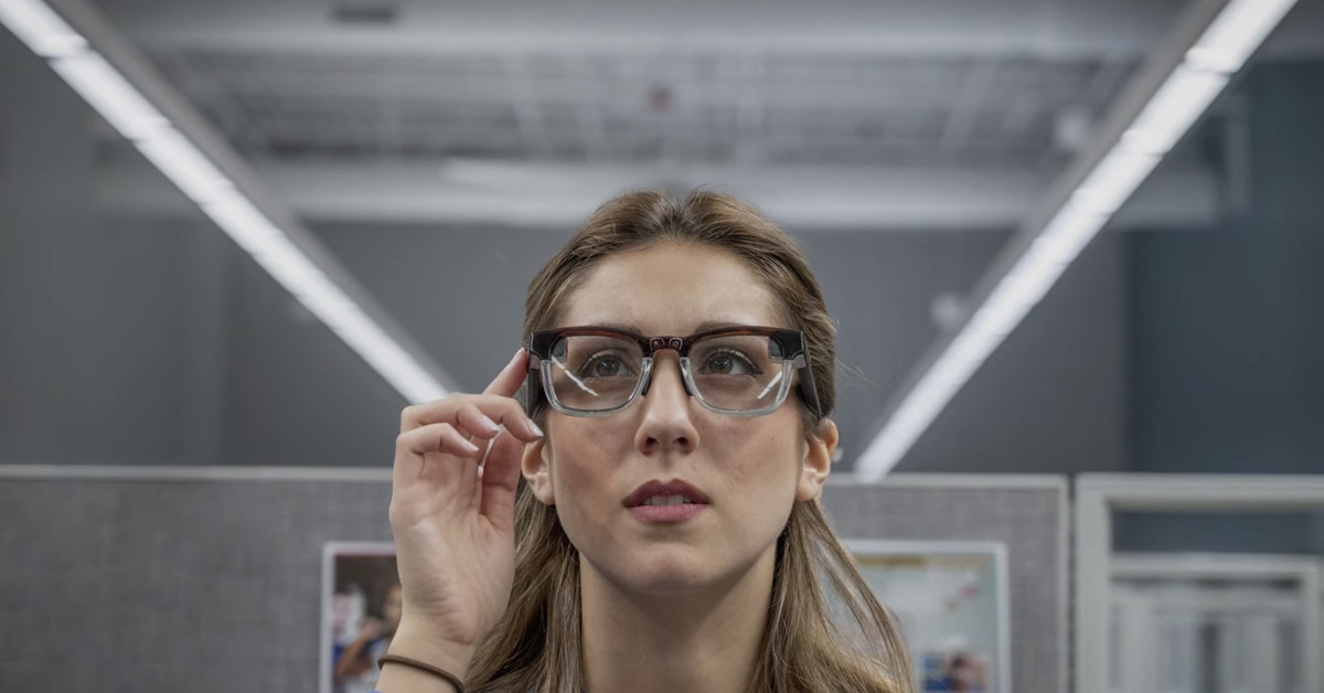 vuzix’s-new-microled-smart-glasses-look-like-tech-you’d-actually-want-to-wear-on-your-face