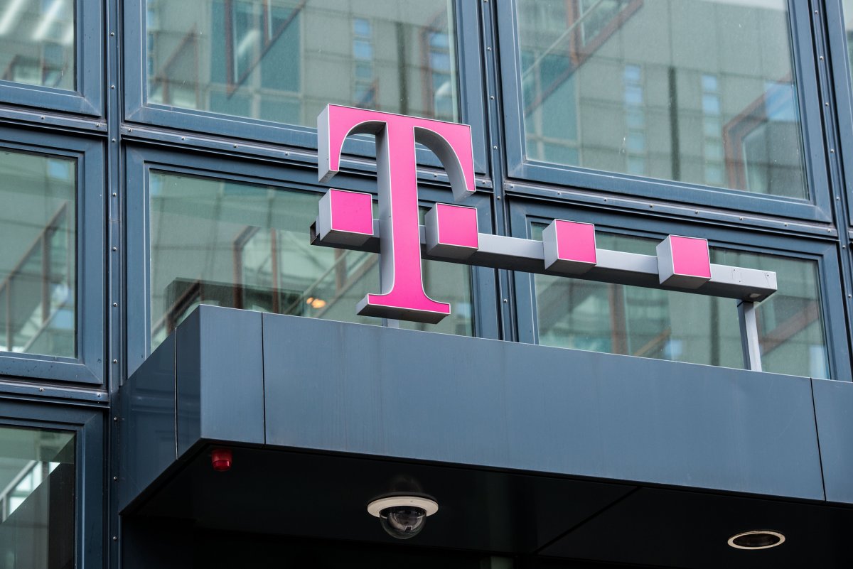 deutsche-telekom-wants-to-sell-t-mobile-netherlands