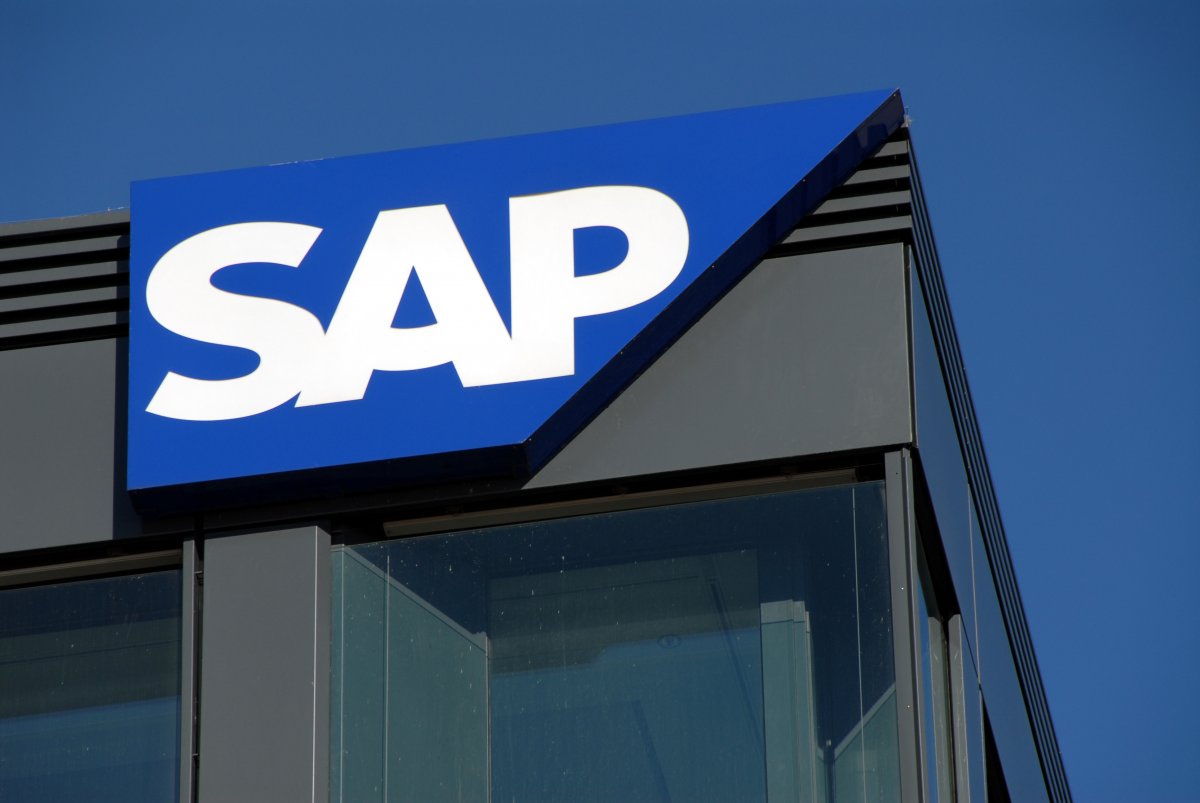 sap:-solid-annual-financial-statements,-moderate-goals-for-2021