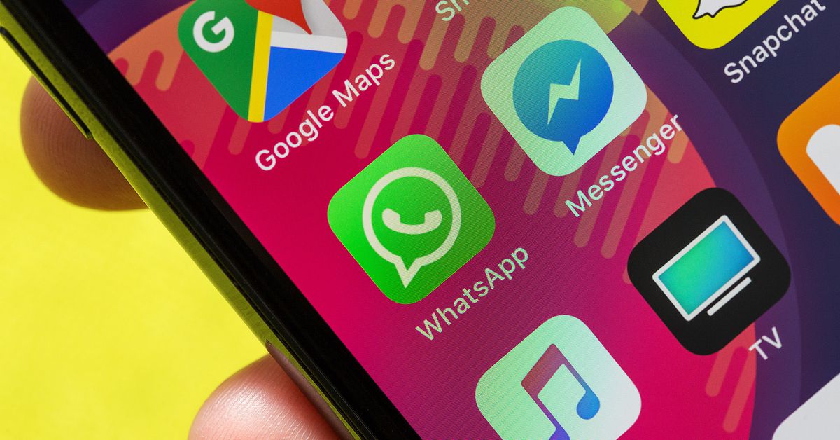 whatsapp-to-delay-new-privacy-policy-amid-mass-confusion-about-facebook-data-sharing