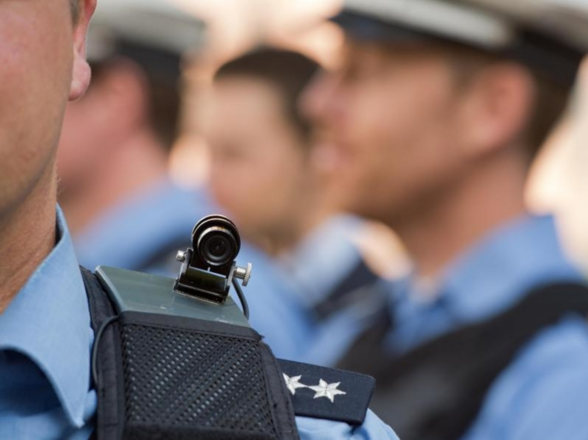 over-500-body-cams-are-used-by-the-police-in-lower-saxony