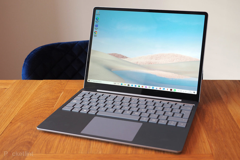 microsoft-surface-laptop-go-review:-style-on-a-budget