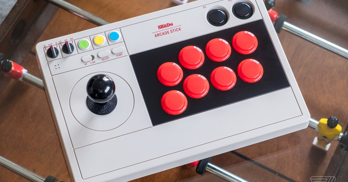 8bitdo’s-arcade-stick-is-a-sleek-and-stylish-switch-controller