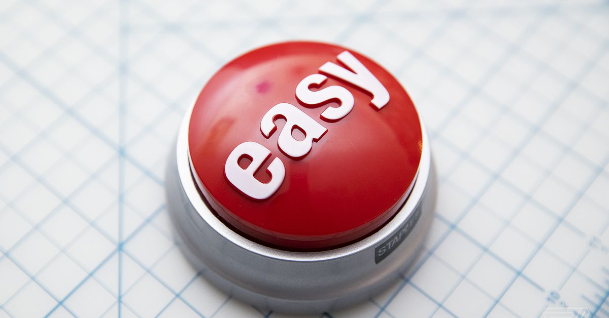 staples’-easy-button-is-a-cheap-toy-that-envisions-a-perfect-button