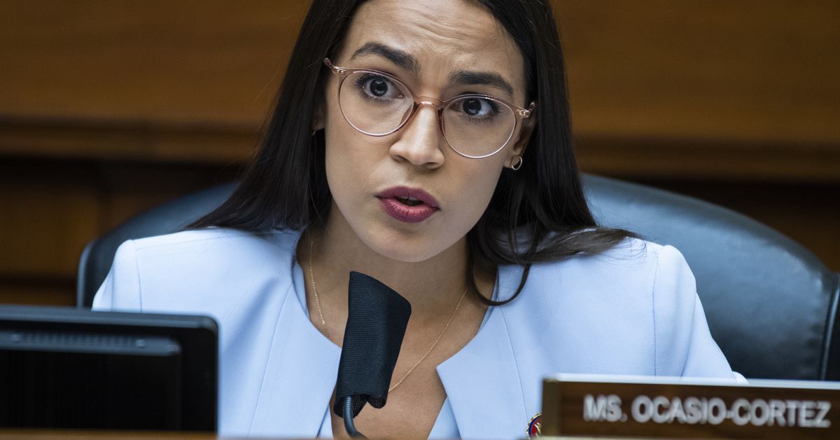 aoc-and-others-call-for-investigation-into-robinhood’s-gamestop-freeze