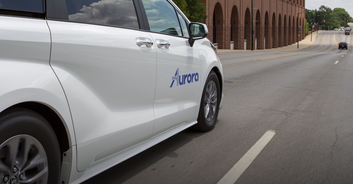 toyota-teams-up-with-aurora-and-denso-on-robotaxi-development