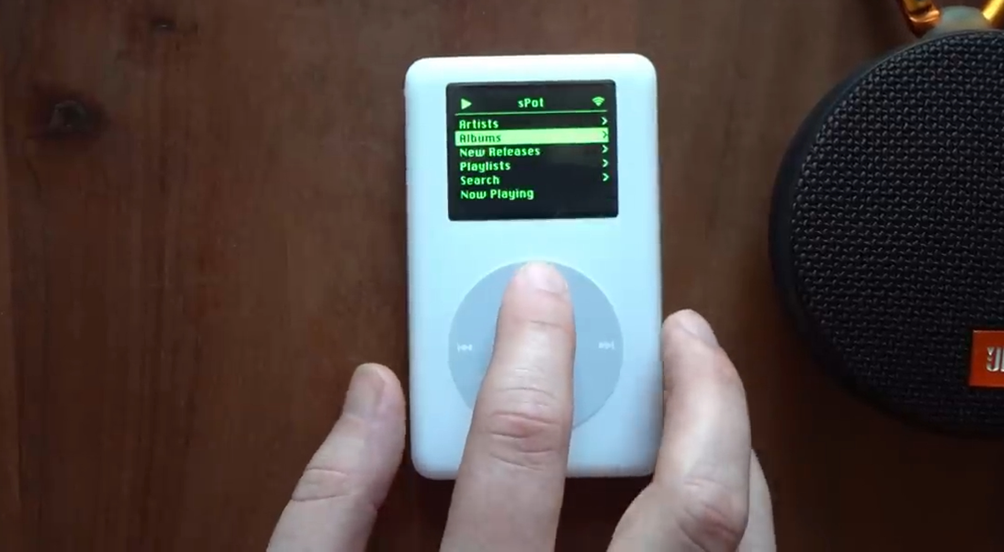 raspberry-pi-zero-upcycles-ipod-for-portable-spotify-streaming