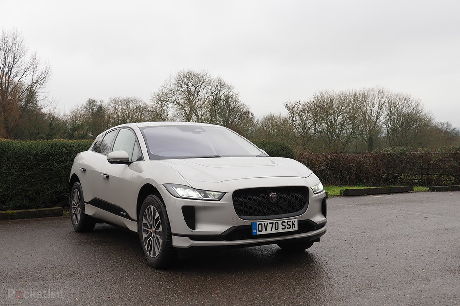 jaguar-i-pace-review:-the-all-electric-suv-king