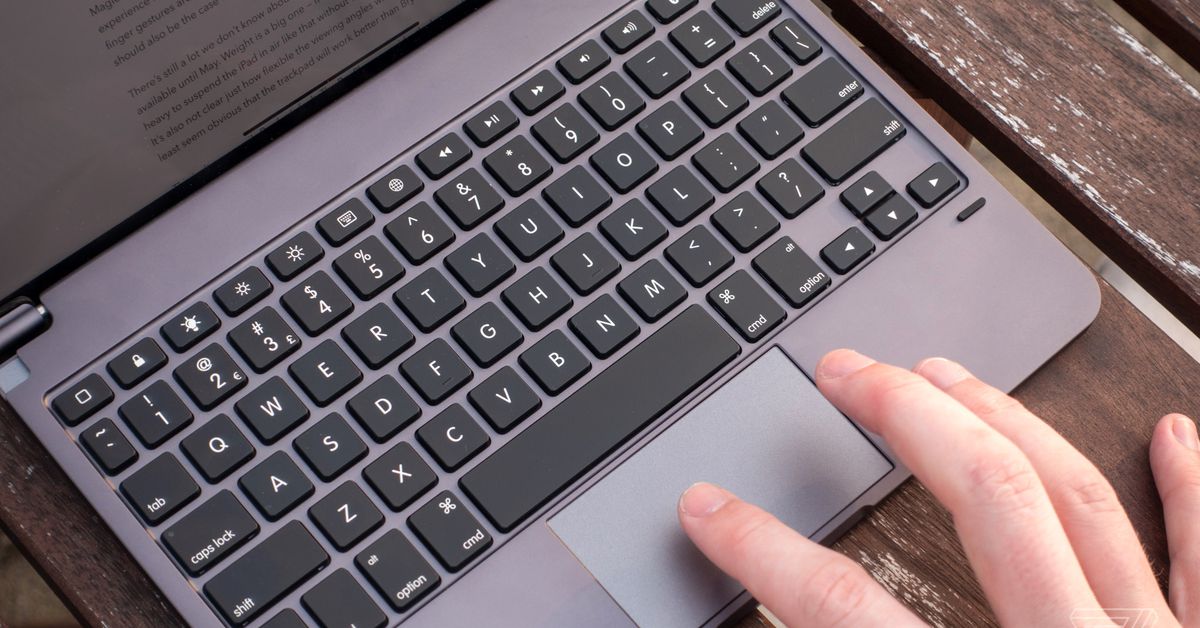 brydge’s-pro-plus-ipad-keyboard-gets-much-better-trackpad-support-with-new-firmware