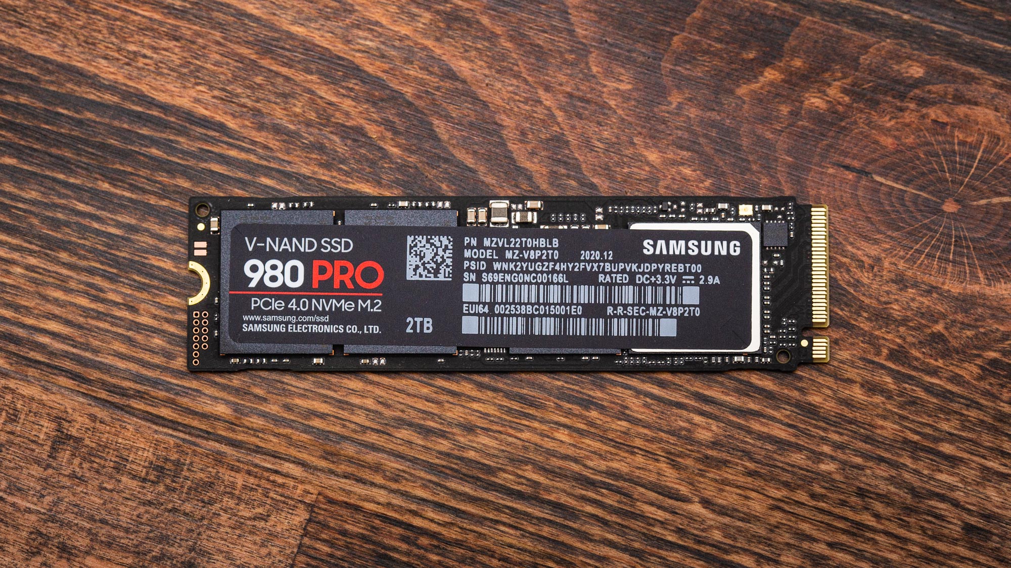 samsung-980-pro-m.2-nvme-ssd-review:-redefining-gen4-performance-(updated)