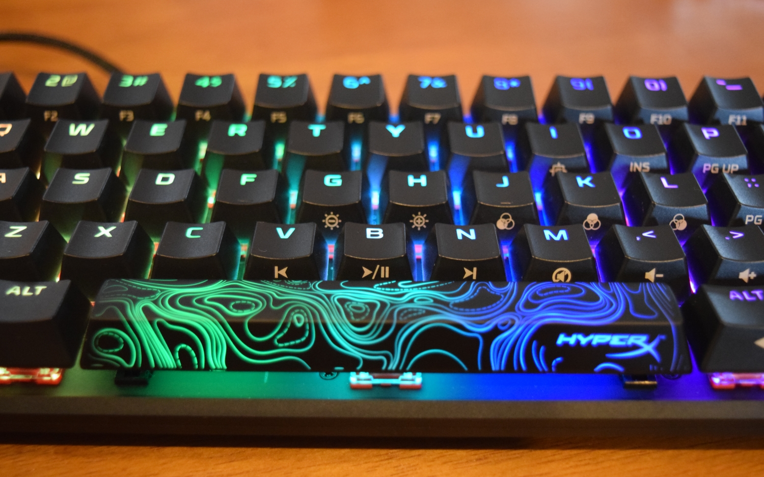 hyperx-alloy-origins-60-review:-big-wins,-small-keyboard