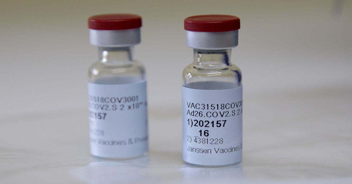 johnson-&-johnson’s-single-shot vaccine is-effective,-fda-confirms