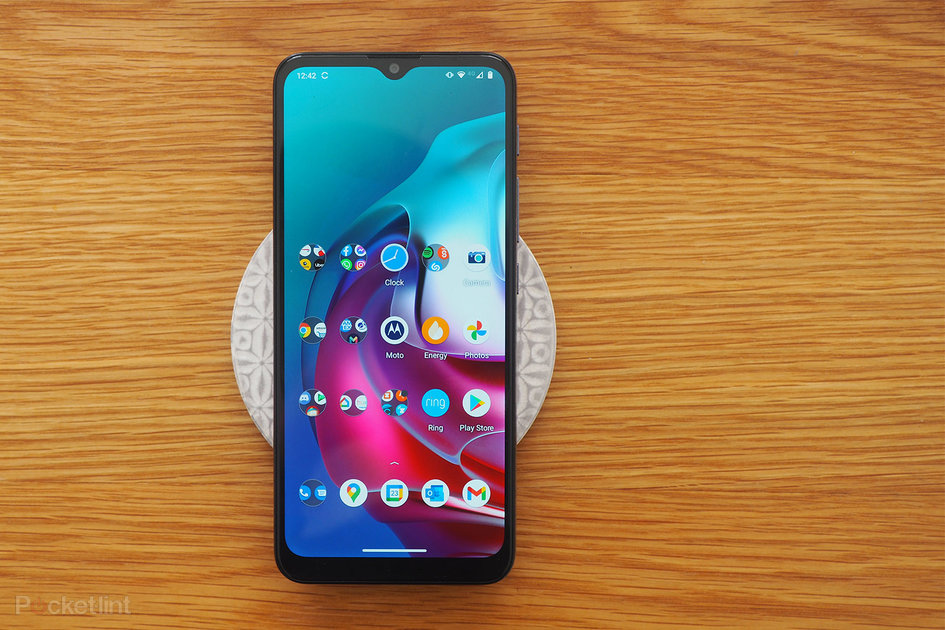 moto-g30-review:-low-price-but-all-high-praise?