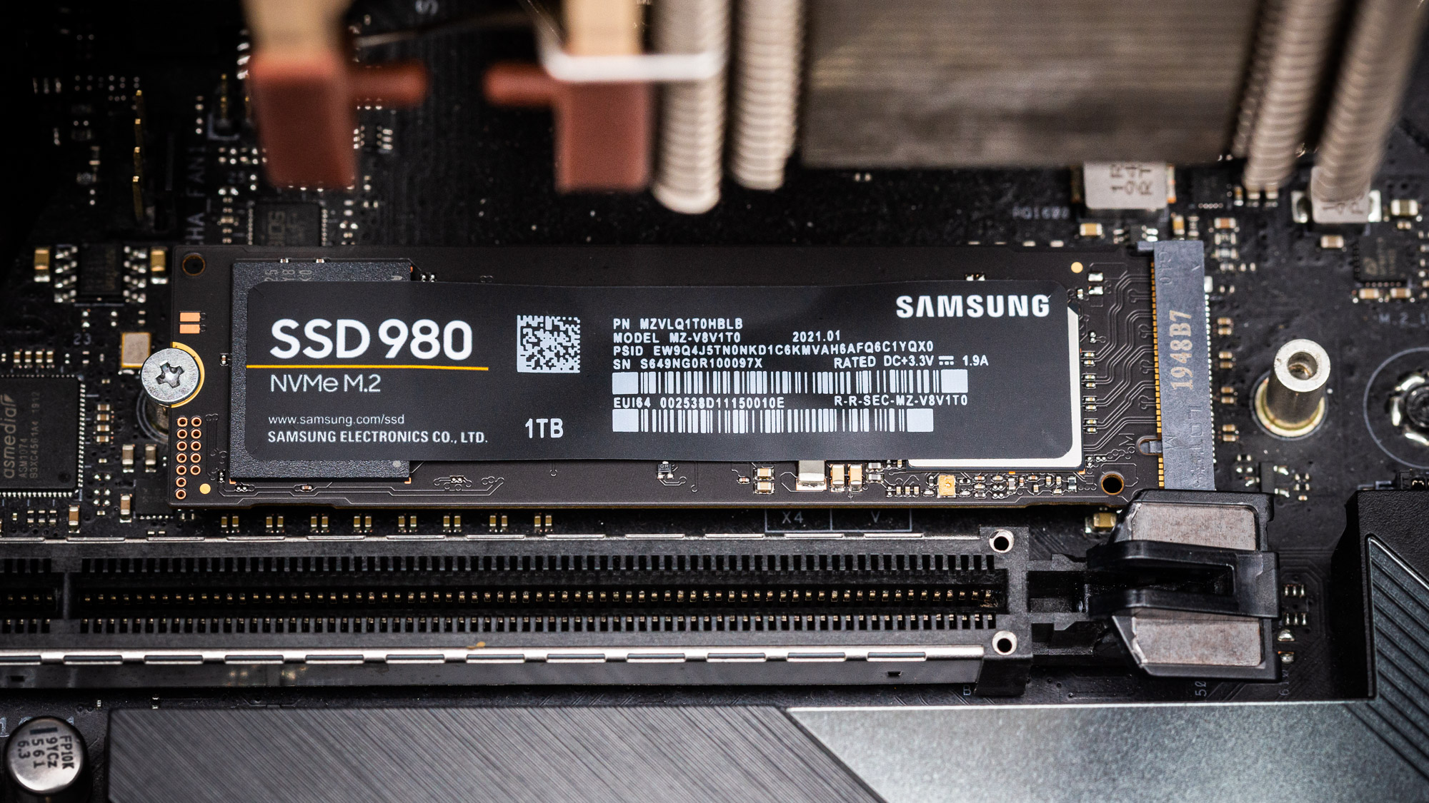 samsung-980-m.2-nvme-ssd-review:-going-dramless-with-v6-v-nand