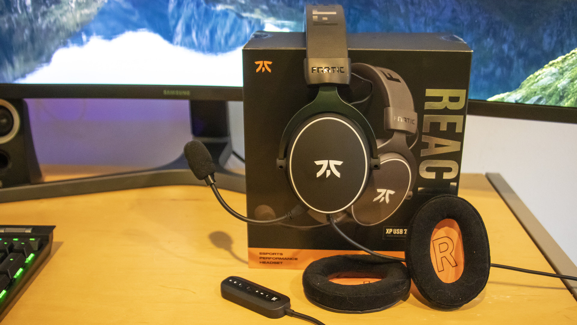 fnatic-react+-gaming-headset-review:-bargain-surround-sound-with-premium-quality