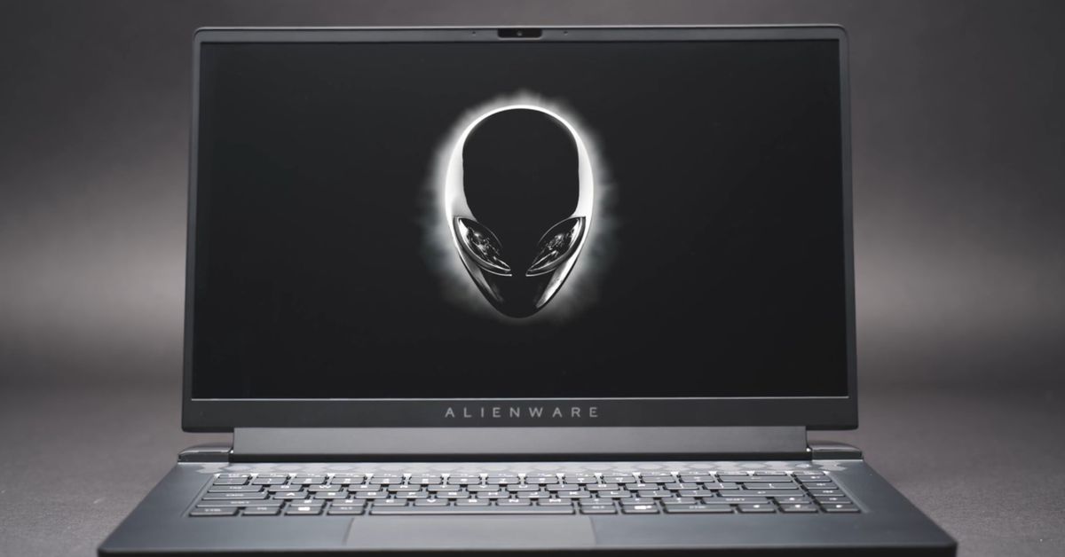 alienware’s-m15-r5-is-its-first-amd-based-gaming-laptop-in-over-a-decade