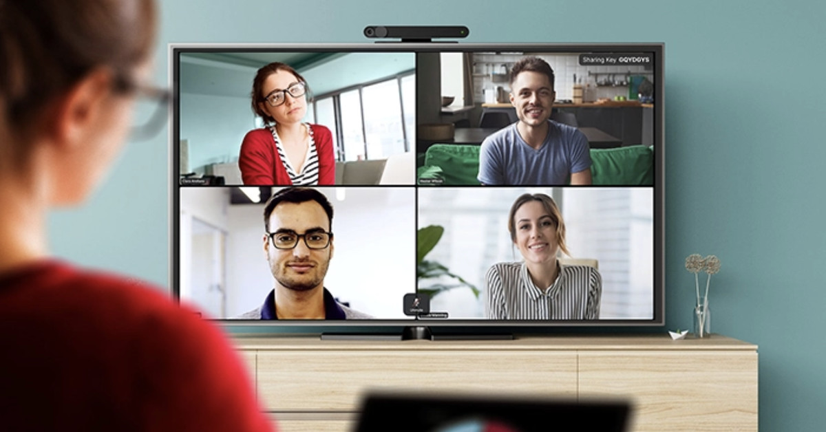 facebook’s-portal-tv-now-supports-zoom-so-you-can-take-meetings-from-the-couch