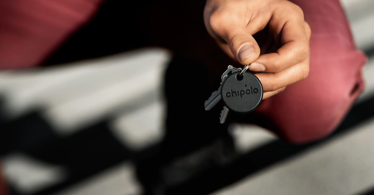 chipolo’s-new-one-spot-bluetooth-tracker-beats-apple’s-airtags-to-the-punch