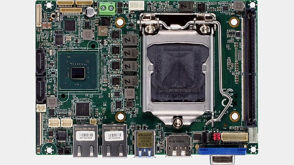 comet-lake-in-your-palm:-8-core-cpu-crammed-onto-a-3.5-inch-board