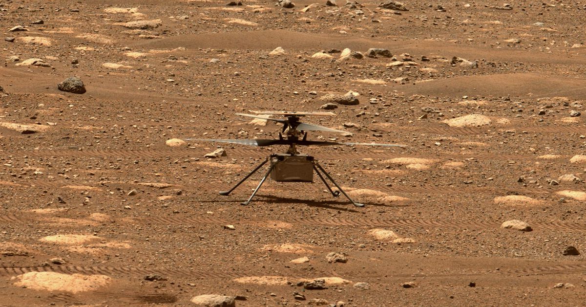 watch-the-first-footage-of-a-helicopter-on-mars