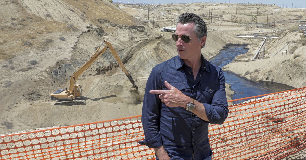 california-governor-sees-an-end-to-oil-extraction-in-the-state
