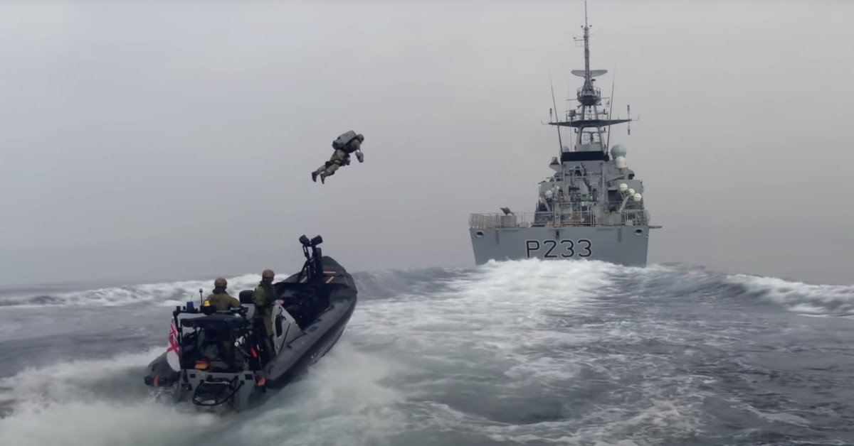 the-royal-navy-is-testing-using-jet-suits-to-fight-high-seas-piracy