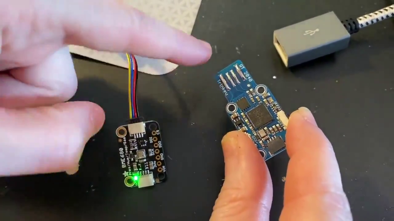 adafruit-squeezes-the-power-of-the-rp2040-into-a-usb-key