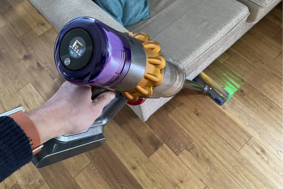 dyson-v15-absolute-detect-review:-living-in-laser-dreams