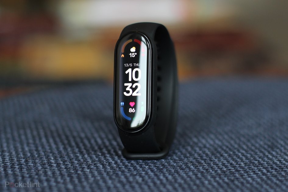 xiaomi-mi-band-6-review:-greatness-on-a-budget?