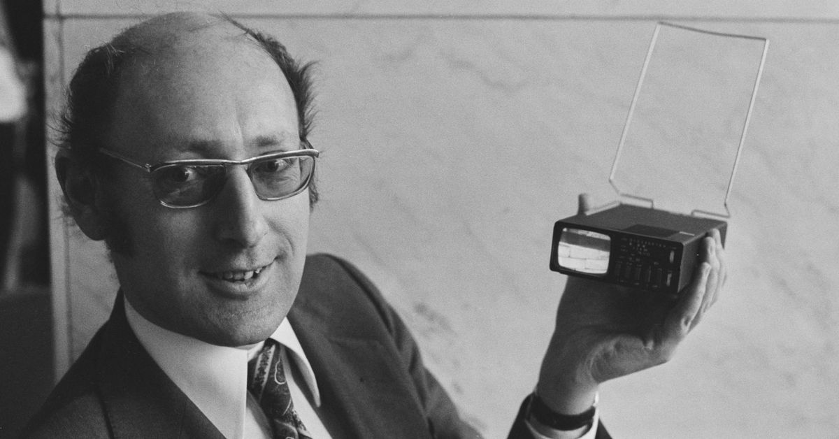 clive-sinclair,-inventor-of-the-zx-spectrum-personal-computer,-has-died