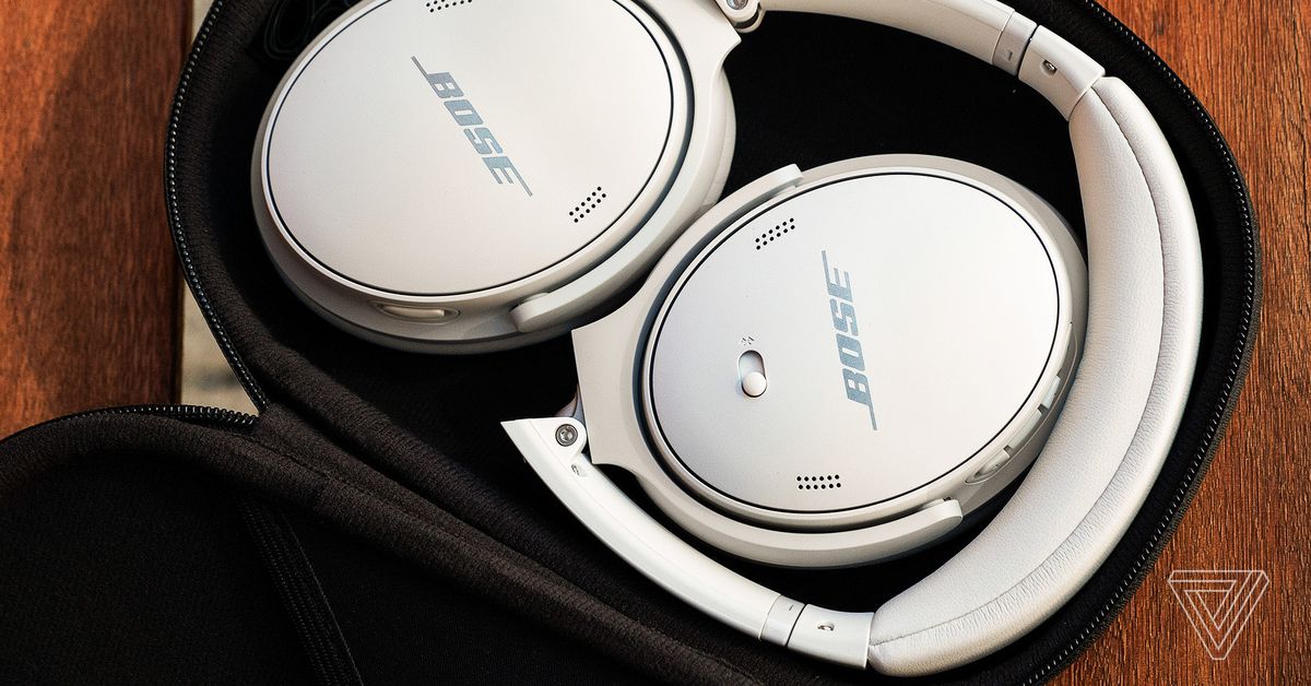 bose-quietcomfort-45-review:-comfortably-familiar