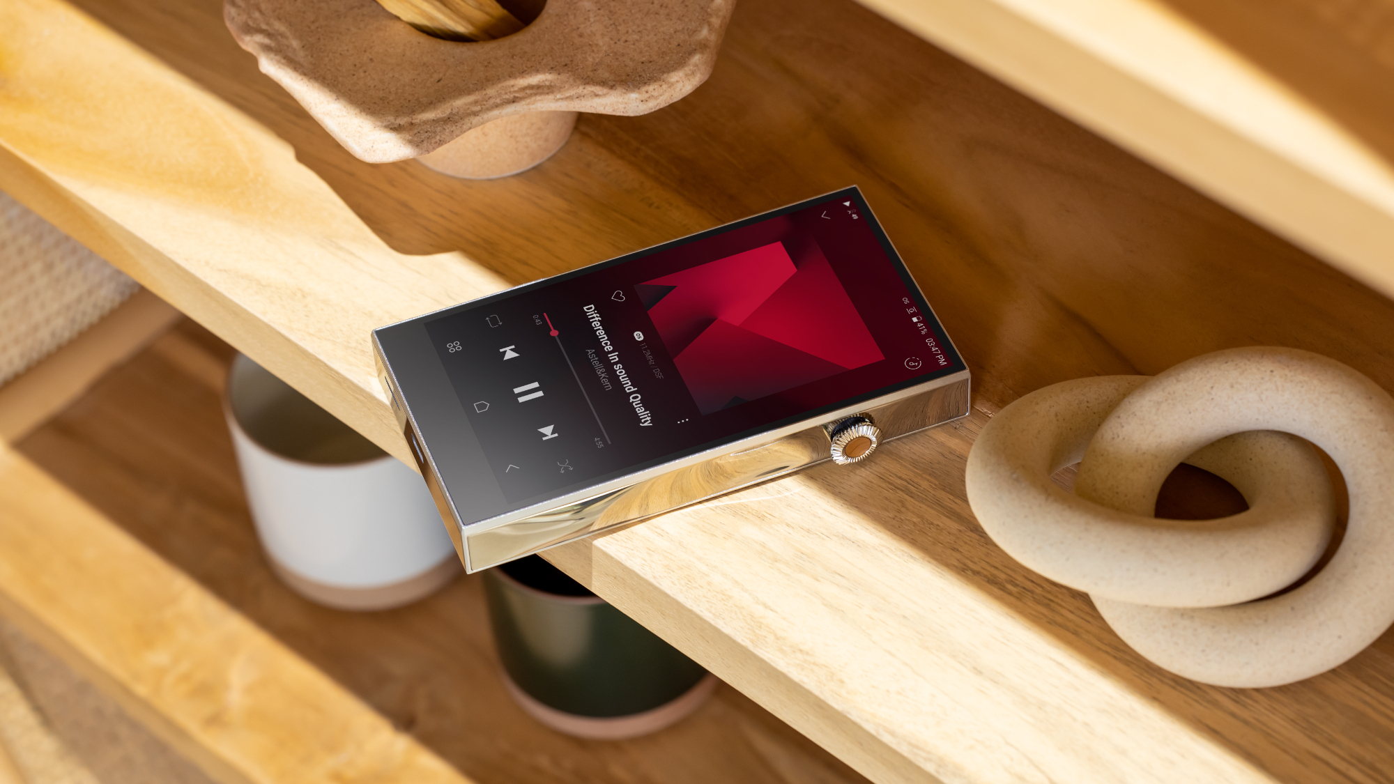 astell-&-kern’s-premium-a&futura-se300-hi-res-player-will-make-its-debut-at-high-end-munich-2023