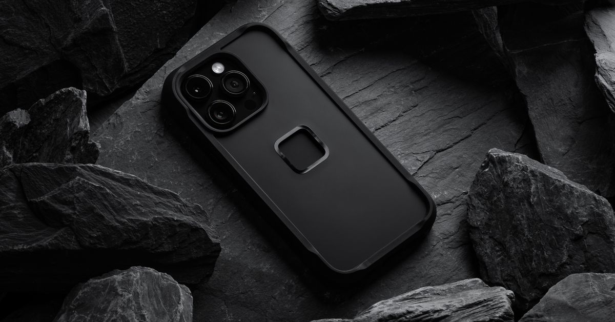 nomad-and-peak-design’s-new-rugged-iphone-14-case-offers-both-style-and-substance